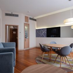 Реновированный Люкс с 1 спальней и доступом в lounge-зону