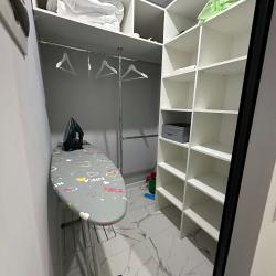 Фото Апартаменты на улице Короленко 7