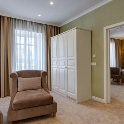 Номер люкс бизнес