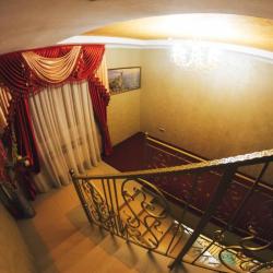 Номер улучшенный стандарт с 1 двуспальной кроватью (с Русской баней)