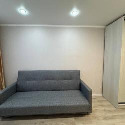 Фото Апартаменты на улице Короленко 40