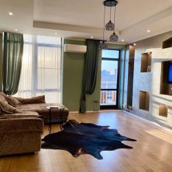 Фото Апартаменты на улице Меридианная 1