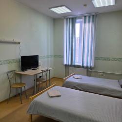 Номер стандарт, 3х местный, удобства на этаже