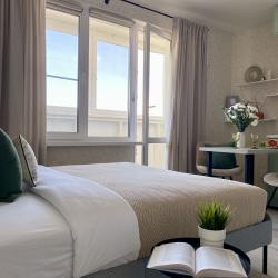 Апартаменты студия Самара, микрорайон Южный Город, Губернаторская улица, 57