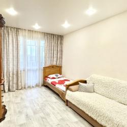 3-комнатные апартаменты улучшенные 3-х.комн.квартиры напротив ТЦ 