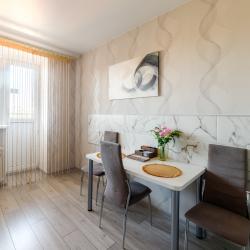 Апартаменты улучшенные Агапкина 21а