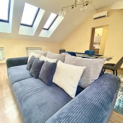 Фото Отель Rental Family Rooms (Рентал Фэмили) на Детском переулке