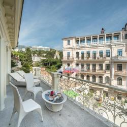 Фото Отель Villa Elena Hotel & Residences (Вилла Елена)
