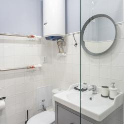 Фото Апартаменты на улице Романтическая