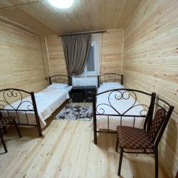 Коттедж улучшенный с 4 односпальными кроватями
