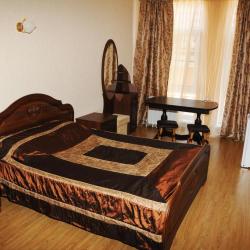 Фото Отель Леона