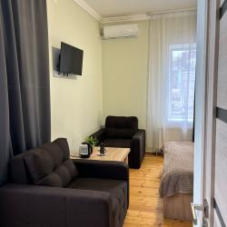 Номер стандарт с 1 двуспальной кроватью