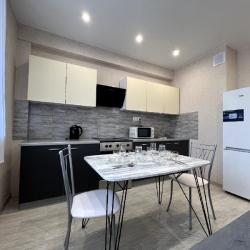 1-комнатные апартаменты люкс Пухова 56-41