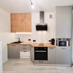 Фото Отель LovelyHome 39 (ЛавлиХоум 39) на улице Гептнера 11