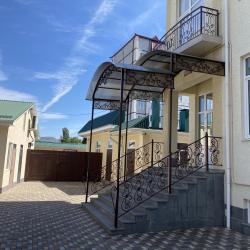 Фото Отель Mountains (Маунтинс)