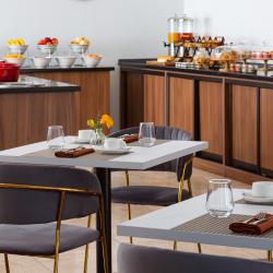 Фото Отель DoubleTree by Hilton Shymkent (Даблтри Хилтон )