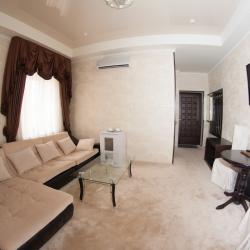Плаза (Plaza) — 2b9aaea3019ae15ede12aced89713b60