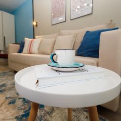 Фото Отель Новая квартира в центре