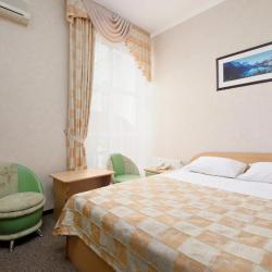 2-местный номер стандарт с 1 двуспальной кроватью
