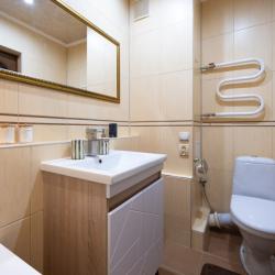 Фото Отель LovelyHome 39 (ЛавлиХоум 39) на улице Артиллерийская 48