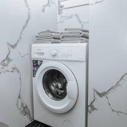 3-комнатные апартаменты улучшенные Сочи, ул. Конституции СССР д.18