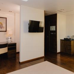 2-комнатный номер люкс с 1 двуспальной кроватью