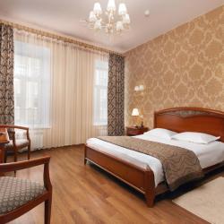 Рождественский дворик — 2be6e9f019476e2218f9f8cb1fe59f5e