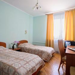 Номер стандарт с 2 односпальными кроватями