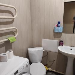 Фото Отель Gosti 39 (Гости 39) на улице Лейтенанта Яналова 40