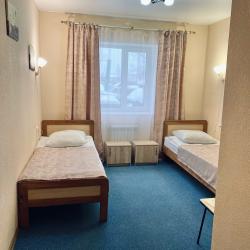 Номер стандарт улучшенный с 2 односпальными кроватями (с завтраком)