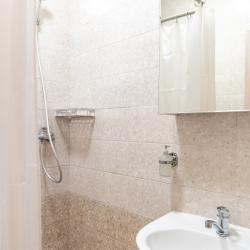 1-комнатные апартаменты стандарт с 1 односпальной и 1 двуспальной кроватью