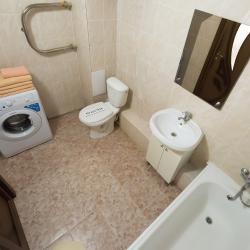 Фото Отель НаСутки35 на Челюскинцев 62