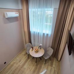 2-местные 1-комнатные апартаменты студия с 1 двуспальной кроватью