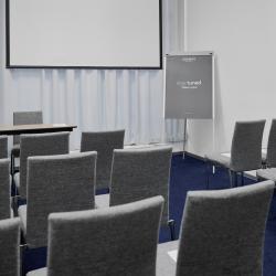 Cosmos Ekaterinburg Hotel (Космос Екатеринбург) (бывш. Park Inn by Radisson Ekaterinburg) — 2c57d26675a6316a18882fe36e0433b3