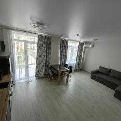 Фото Отель Holiday House (Холидей Хаус)