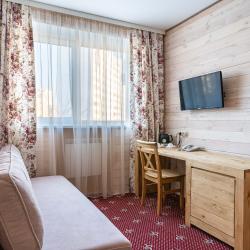 2-комнатный номер полулюкс с 2 односпальными кроватями