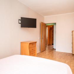 Фото Отель Уютная двухкомнатная квартира в районе Первой речки!