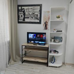 Номер полулюкс с 1 односпальной и 1 двуспальной кроватью №25