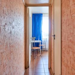 Фото Апартаменты на улице Профсоюзная 152 корпус 3