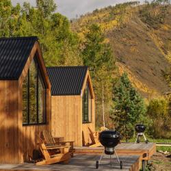 Фото Отель Khan Glamping Goloustnoye (Хан Глэмпинг Голоустное)