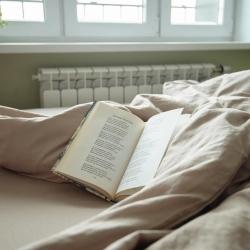 Фото Апартаменты на улице Ивана Захарова 17