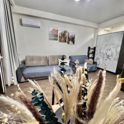 Фото Апартаменты на улице Кутаисская 1