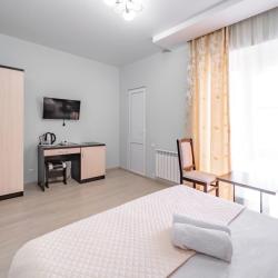Фото Отель Loo de luxe ( де люкс)