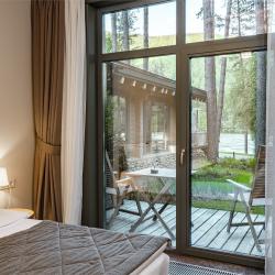 Номер стандарт классик с видом на реку и террасой