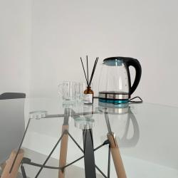 Номер делюкс комфорт с 2 односпальными и 1 двуспальной кроватью