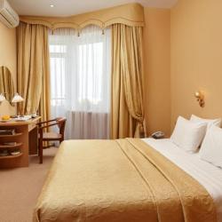 Фото Отель Октябрьская