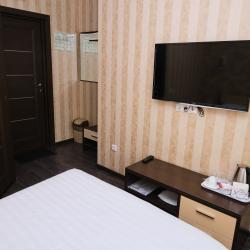 Номер стандарт с 1 двуспальной кроватью