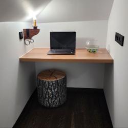 2-местный номер стандарт с 1 двуспальной кроватью (мансарда)