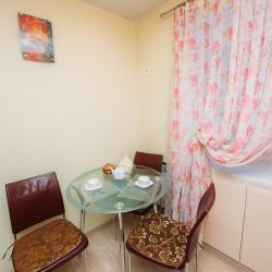 Фото Апартаменты на улице Зверева 37