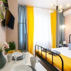 Фото Отель GoodTimeApartments на улице Конгрессная 19